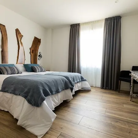 Rural Vivaldi Nature & San Miguel de Las Duenas